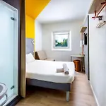 Ibis Budget Centre Clemenceau Hotel 3*