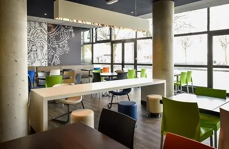 第戎市中心克莱蒙梭宜必思快捷酒店 酒店