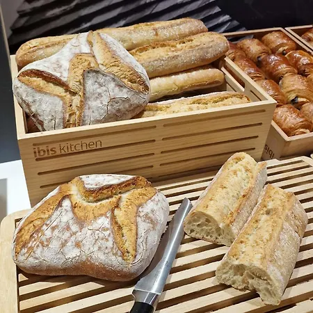 第戎市中心克莱蒙梭宜必思快捷酒店 3* 第戎