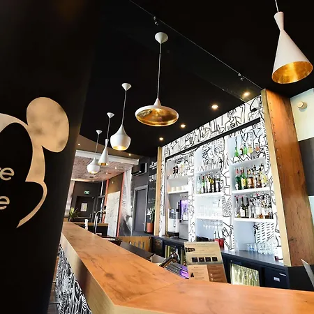 第戎市中心克莱蒙梭宜必思快捷酒店 酒店 3*