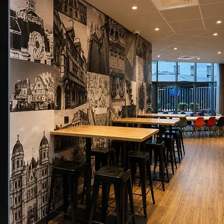 Ibis Budget Centre Clemenceau 3*