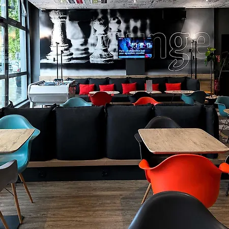 Ibis Budget Centre Clemenceau Hotel 3*