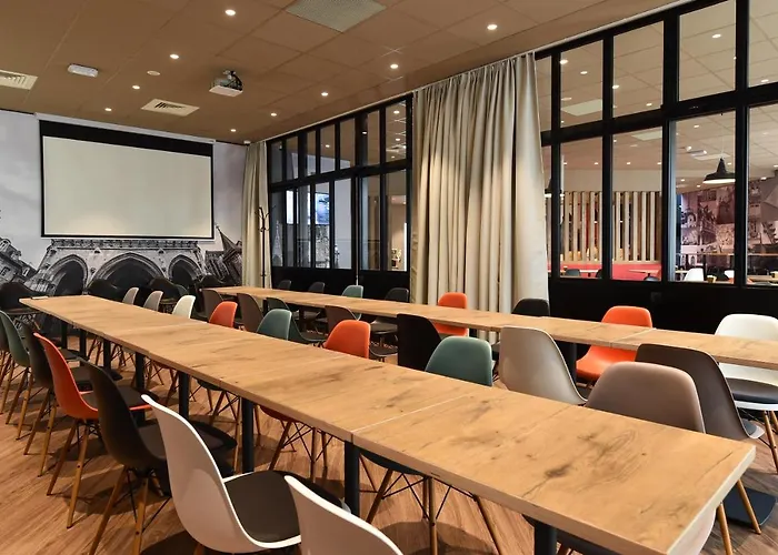 Hotel Ibis Budget Centre Clemenceau 3*